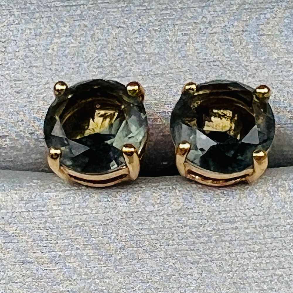 Round Smoky Green Gray Blue Stone Earrings Pierced Stud Gold Tone